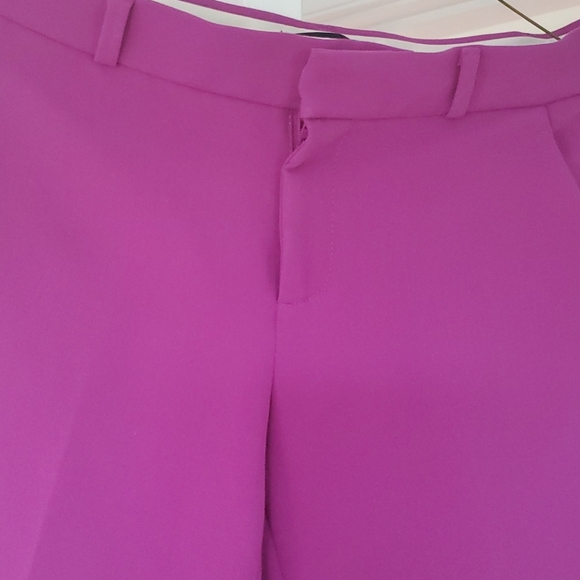 Dress pants size 0 banana republic. - Picture 2 of 4